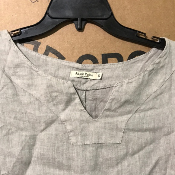 Clothes - Picture 2 of 3